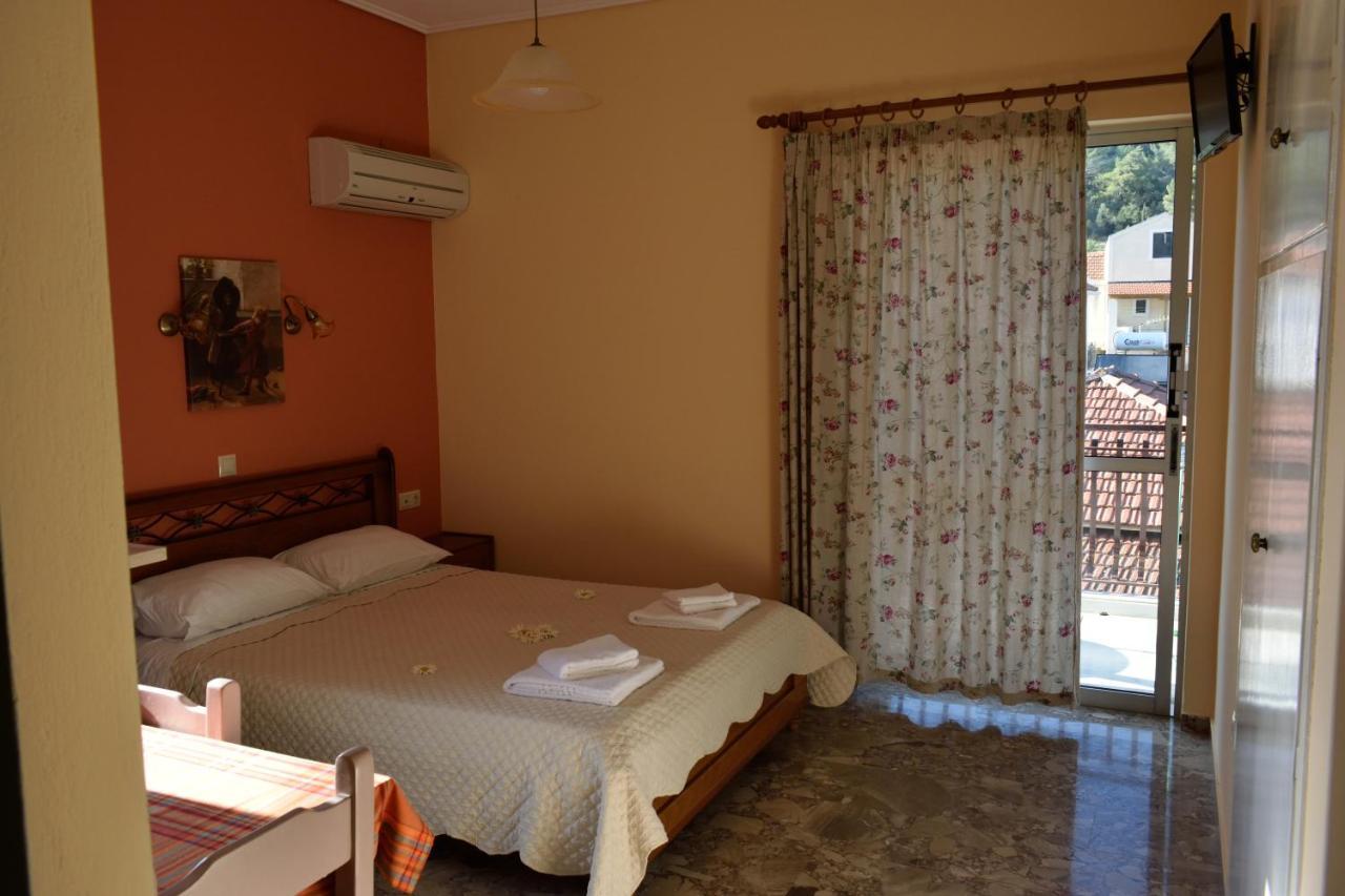 Stamoulis Apartments Agia Efimia Exterior foto